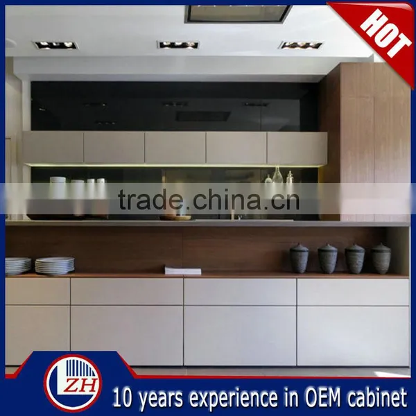 2015 Wholesale High Gloss Water Resistant Kitchen Cabinet photo-3