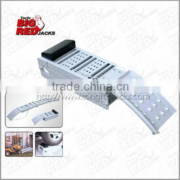 Torin BigRed Folding Car Ramp