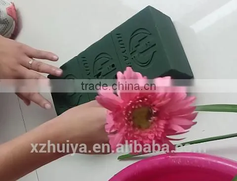 Fresh Floral Foam ( Wet Floral Foam, Heart) for Flower Decoration for Christmas photo-5