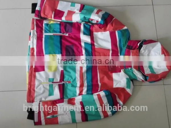 Waterproof 10000 Factory Price Softshell Jacket Made in China photo-3