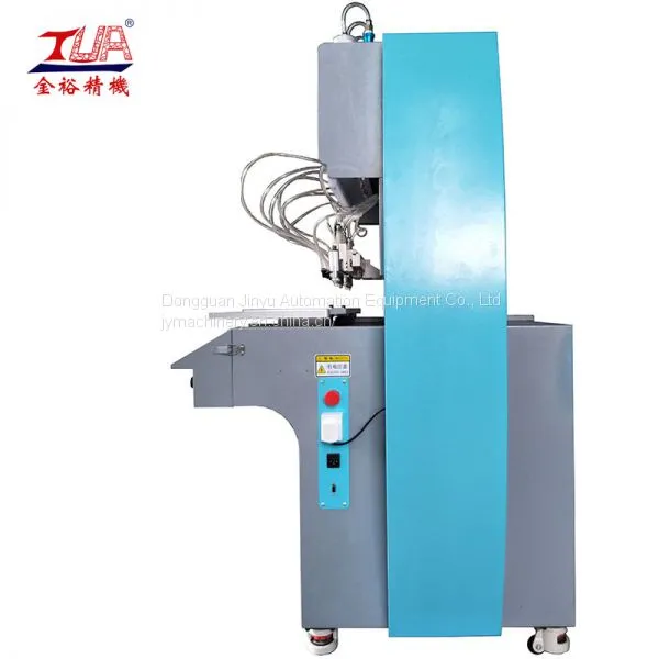 Dongguan PVC Keychains Dropping Machine Factory photo-4