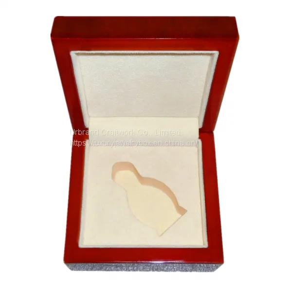 Custom Luxury Personalized Wooden Perfume Bottle Packaging Boxes Painted In Glossy