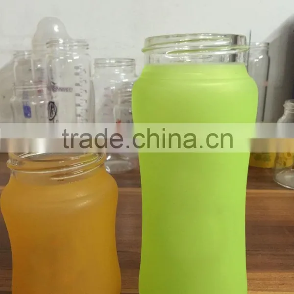 China Supplier 120ml /4oz Wide Neck Silicone Coating Glass Baby Feeding Bottles With Small Nipple / Teat for Infant Formula