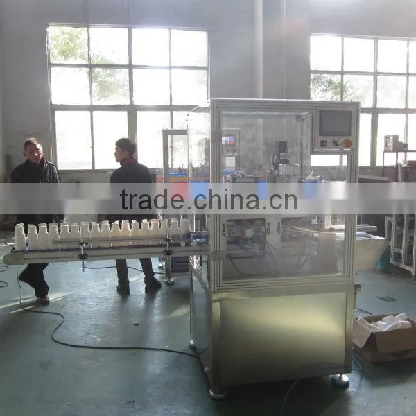 Bottle Neck Cutting Machine photo-5