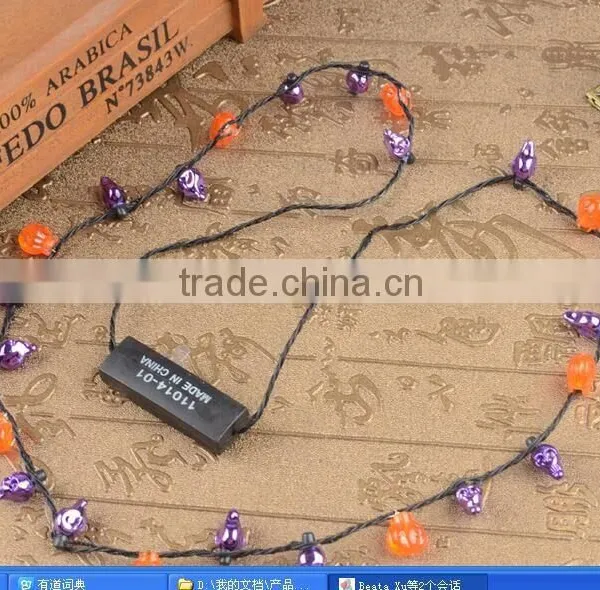 Popular Halloween Holiday Gift Small Pumpkin& Ghost LED Flashing Lights Necklace With High Quality
