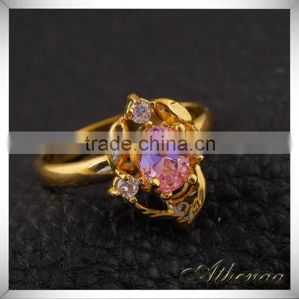 Yiwu Brass Jewelry Factory Fashion 18k Gold Plated Smooth Pink Zircon Wedding Ring photo-3