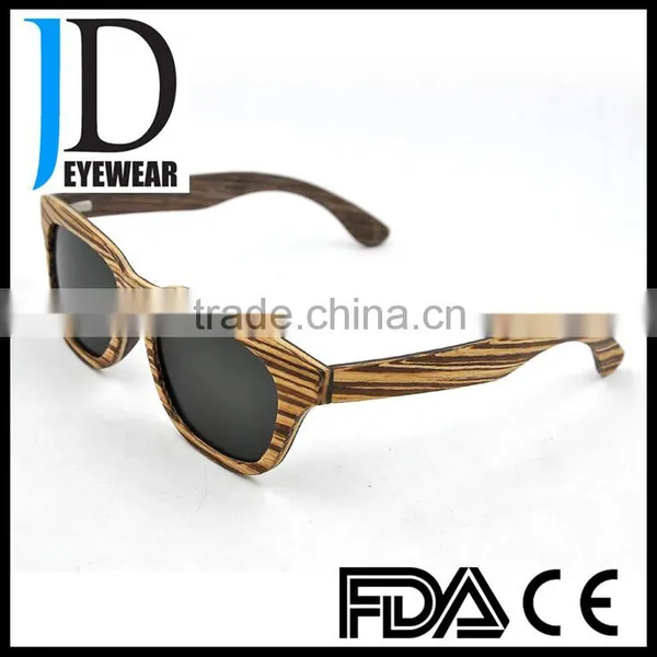 Fashion Laminated Wood Frame Polarized Sunglasses Wholesale Wooden Sunglasses photo-3