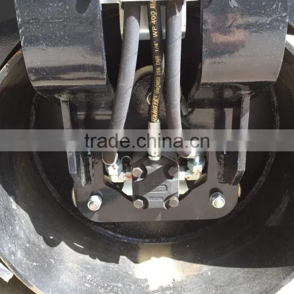 YZC2 Double Drum Mechnical Drive Vibratory Roller photo-5