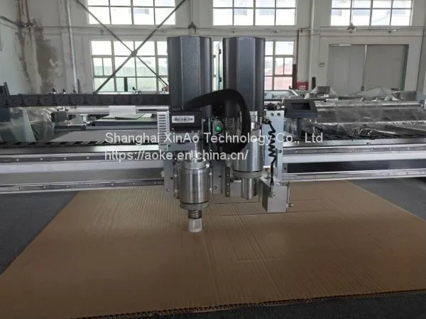 Aoke-DCZ7X Flatbed Cutter (Plotter, Carton Box Design Machine, CNC Carton Cutting Machine) photo-3