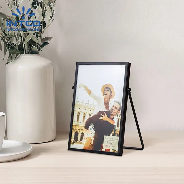 Modern Black Metal Photo Frame