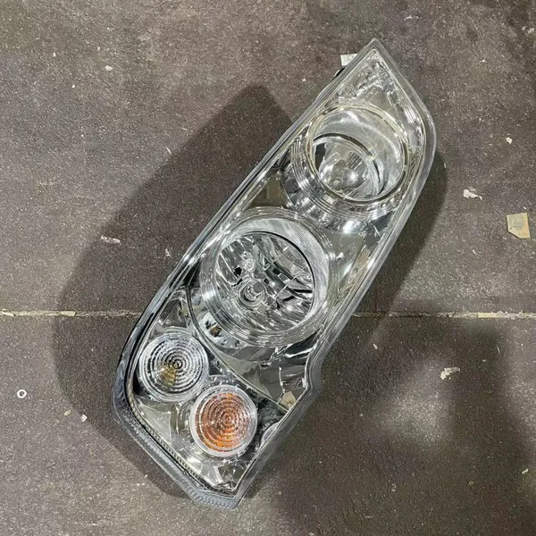 37ERS-72100 37ERS-72200 Higer Bus Light Bus Auto Lamp Headlight photo-3