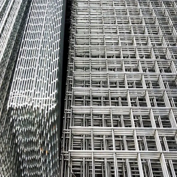 Customized Welded Wire Mesh Panel Galvanized Before/After Welding Process photo-2