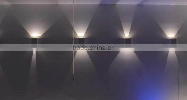 Swing /Hot Sale Led White Wall Lamp photo-2