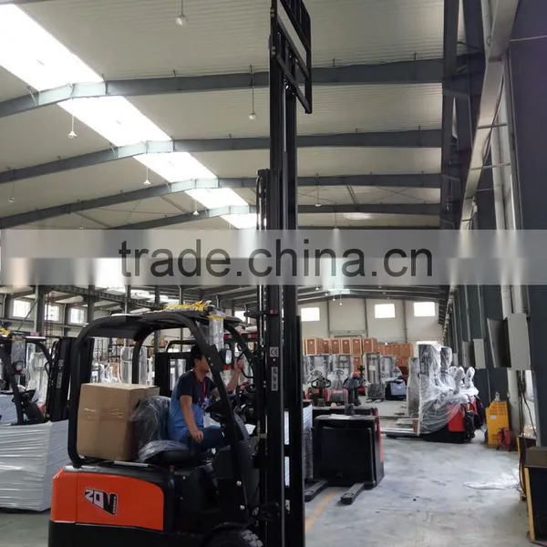 2 Ton Three Wheel Full Electric Forklift With Charger With Battery photo-5