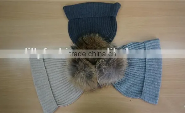 Wholesale Fur Pom Poms Beanie Hats