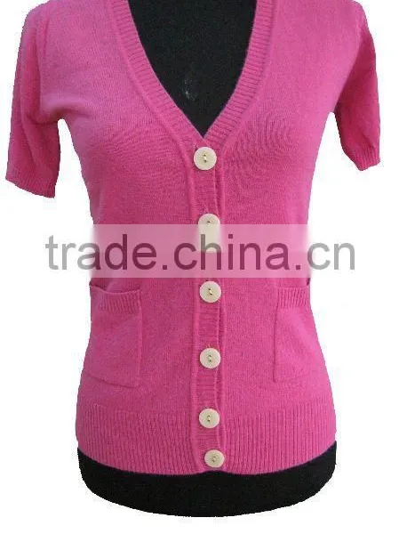 Ladie`s Sweater