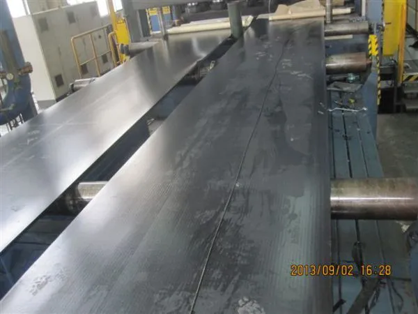 Sell Conveyor Belt Mesh Rubber Conveyor Belt