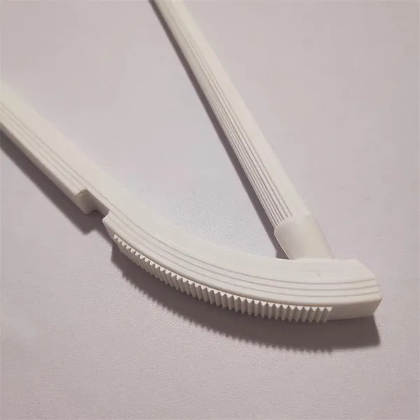 High Quality Clothing Shop Display White Plastic Pajamas Hangers Swivel Durable Non-slip Rack photo-4