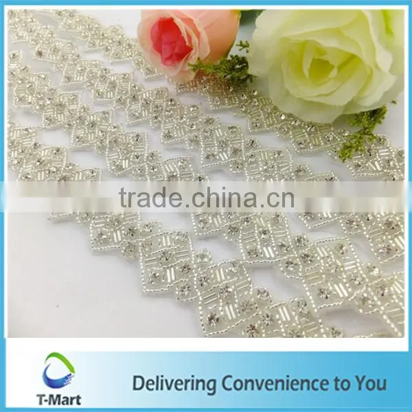 Factory Price Embroidery Designs Bead Work photo-2