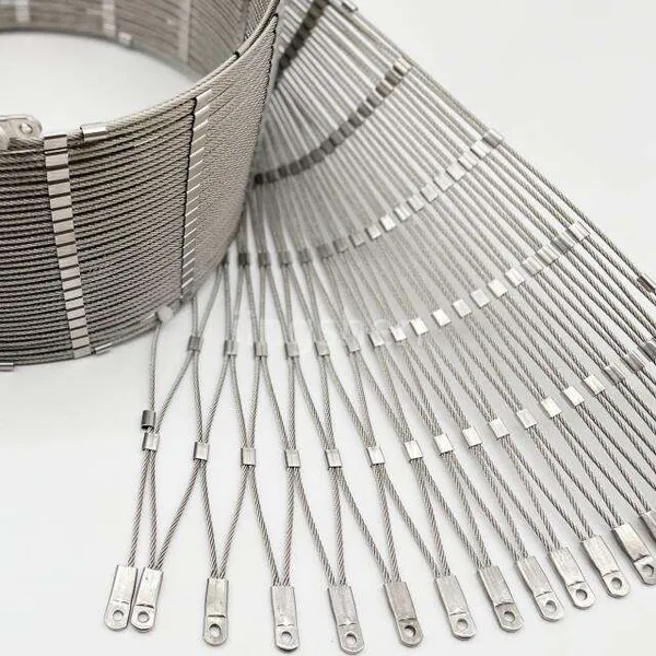 Made in China SS 304 316 Stainless Steel Wire Rope Mesh Sleeve Flexible Stainless Steel Rope Mesh photo-1