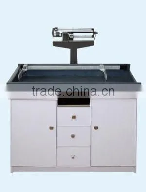 Mechanical Physician Pediatric Scale With Height Measuring