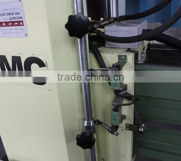 QQ320*220 Professional Cnc Router Stone Cutting Machine photo-4