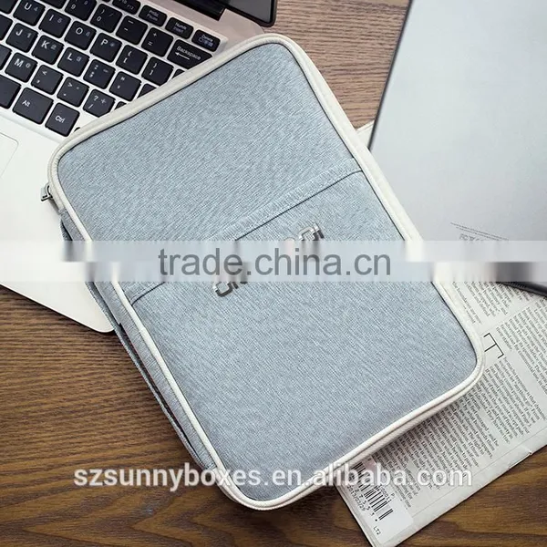 Zipper Closure Tote Tripping Wallet photo-2