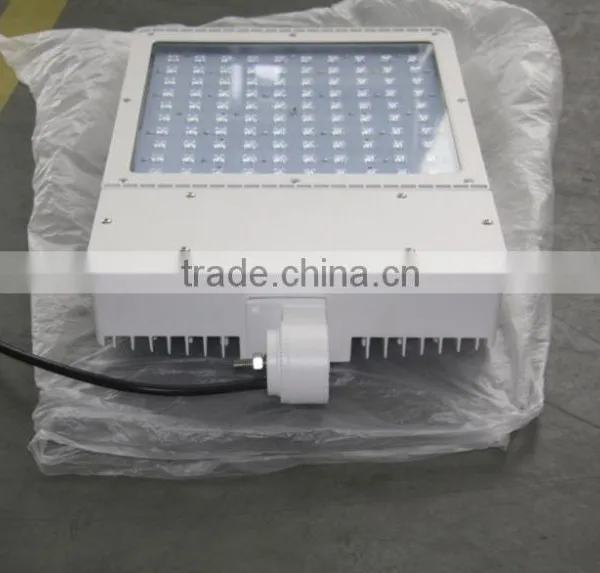 DLC Premium Qualified 140W LED Area Light photo-3