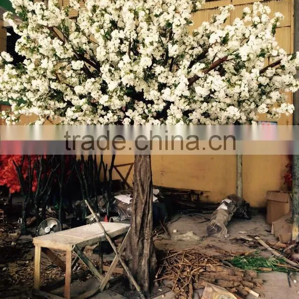 Artificial Cherry Blossom Tree for Decoration China Fake Garden Fiberglass Tree Decor photo-3