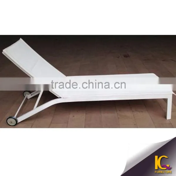 New- Arrival General Use High Quality Floating Outdoor Wicker Lounger