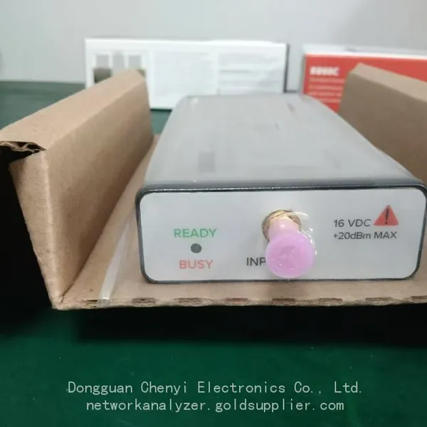 Оригинальный анализатор радиочастот BB60C, питаемый от USB, с широким динамическим диапазоном, инструмент для мониторинга на местности и предварительных испытаний на соответствие ЭМС
