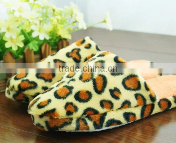 Leopard Print Winter Soft Bedroom Slippers Fashion Household Slippers Wholesale photo-2