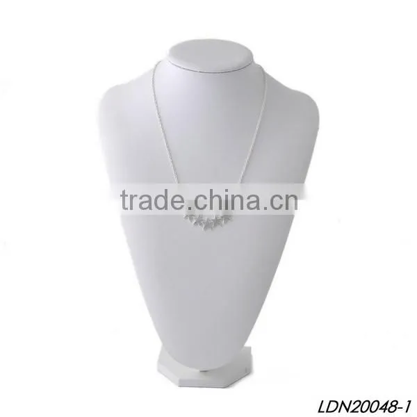 Small Star Gold and Silver Pendant Necklace photo-3