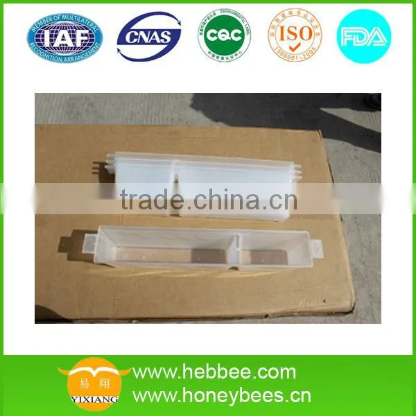 Plastic Beekeeping Equipment Bee Feeder photo-5
