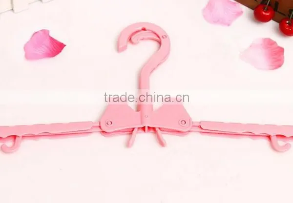 Plastic Foldable Folded Clothes Hangers Assorted Color photo-6
