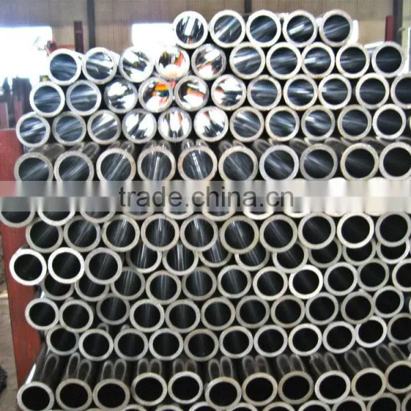 SAE1026 Precision Seamless Steel Tube With Smooth Surface photo-3