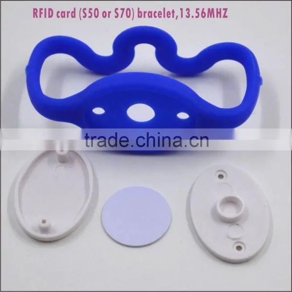 Top Quality OEM Customized UHF RFID Card Reader Bracelet From China photo-3