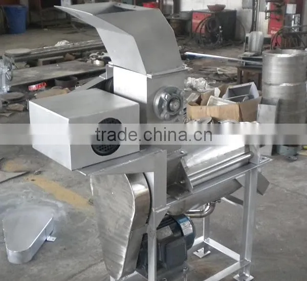 CE Approved Excellent Fresh Coconut Milk Extracting Machine photo-6