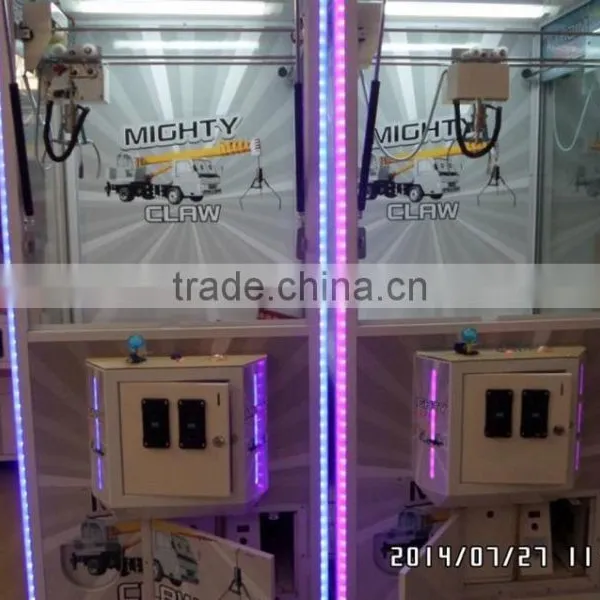 Hello Kitty Cheap Prize Vending Game Machine/ Claw Crane Games Machines photo-4
