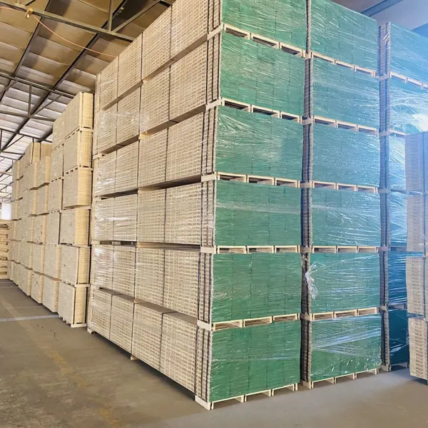 Full Pine LVL Scaffolding Board for Construction LVL/ Larch Pine LVL