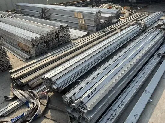 Food Grade 304 304L 316 316L Mirror Polished Stainless Steel Pipe Welded Sanitary Piping photo-2