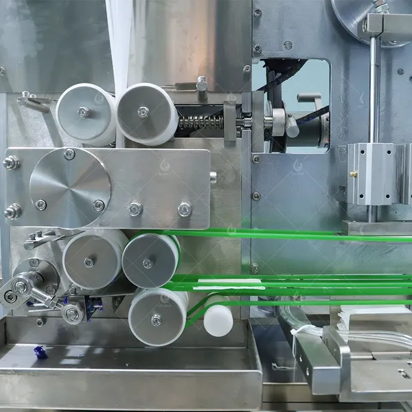 1-10 Wet Wipes Machine photo-3