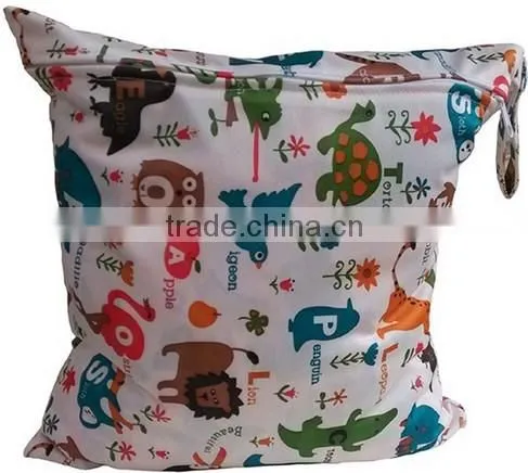 Useful Waterproof Reusable Zipper Cloth Baby Diaper Bag photo-4