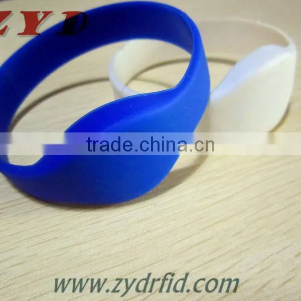 Access Control UHF RFID Cheap&cool Silicone Wristband photo-4