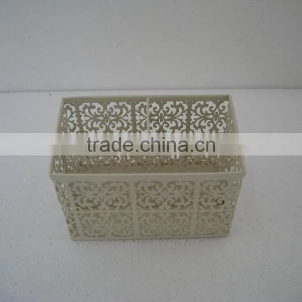 2016 New Hollow-out Decorative Pattern Metal Hollow Out Pen Holder photo-3