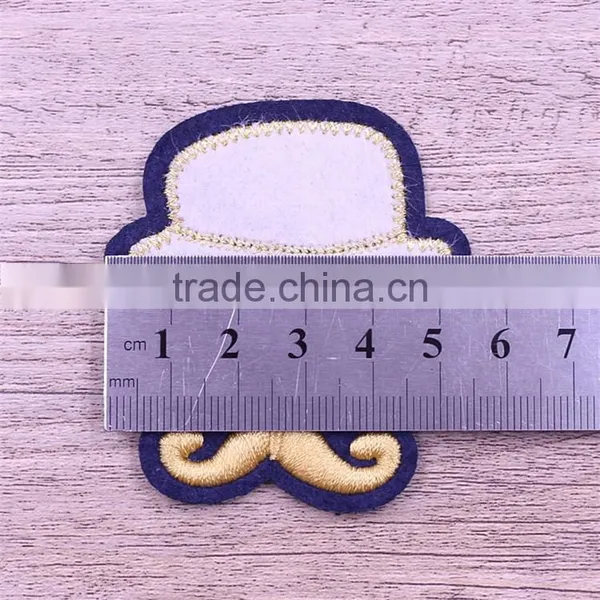 Factory Price Different Type Embroidery Patch photo-2