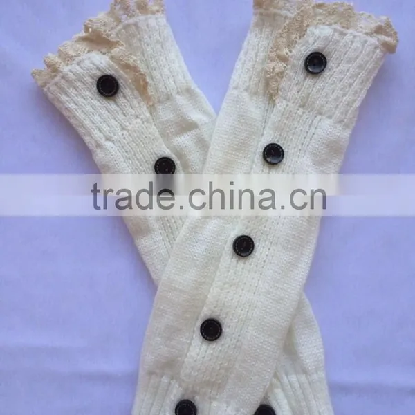 Fashionable Wholesale Lace Leg Warms Boot Cuffs With Button photo-2