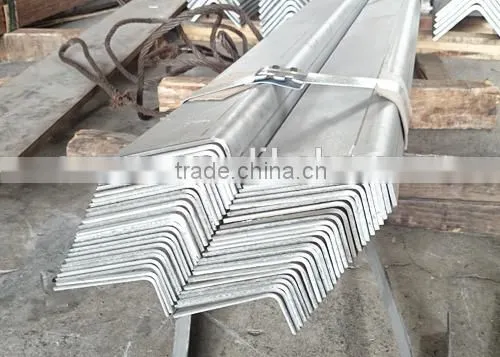 Hot Rolled SS400-SS540 Series Equal Angle Steels photo-2
