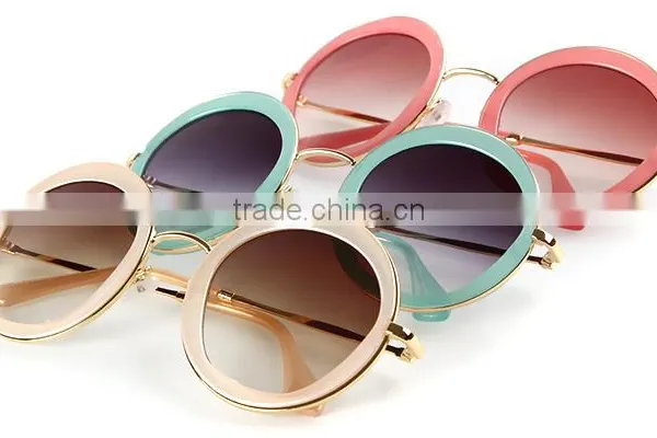 ADE WU Reminiscent Wholesale Metal Temple Sunglass Round SMU 12NS photo-3
