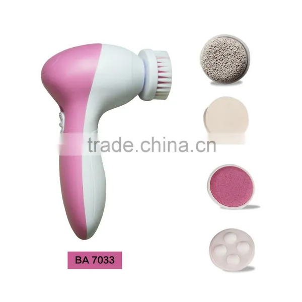 Portable Home Use Electric Battery Cleansing Rotary Small Facial Brush photo-4